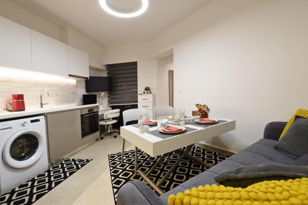 Uni Cozy City Apartment Rhodes City Bagian luar foto